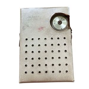 General Electric GE 8 Transistor Vintage AM Radio *Works*